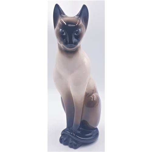 19 - CERAMIC Large 38 cm MODEL OF A CAT