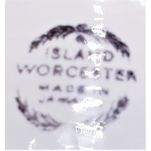 440 - ISLAND WORCESTER LIDDED POT IN FORM OF A BREADFRUIT From Jamaica Early Production Piece When They St... 