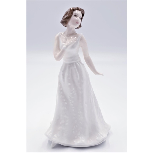 711 - ROYAL DOULTON  15cm CHARACTER FIGURINE 