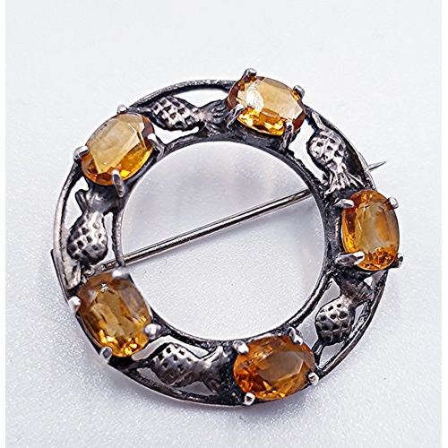 114 - SILVER (925) / AMBER SCOTTISH BROOCH