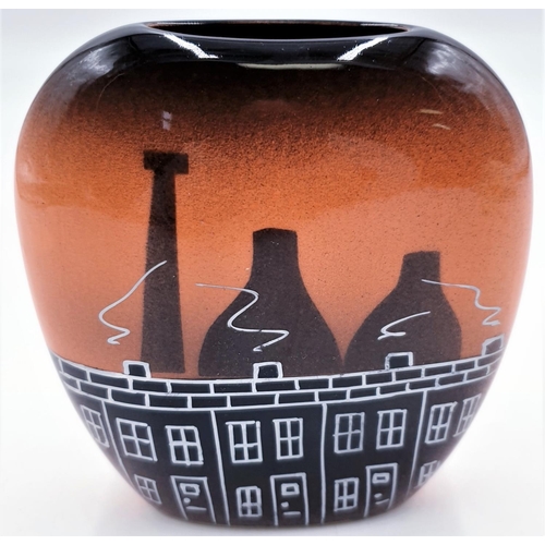 178 - LUCY GOODWIN DESIGNS (Designed , Made And Hand Painted In Stoke On Trent,England) CERAMIC 13cm PEBBL... 