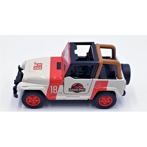 218 - DIE CAST MODEL JURASSIC PARK JEEP