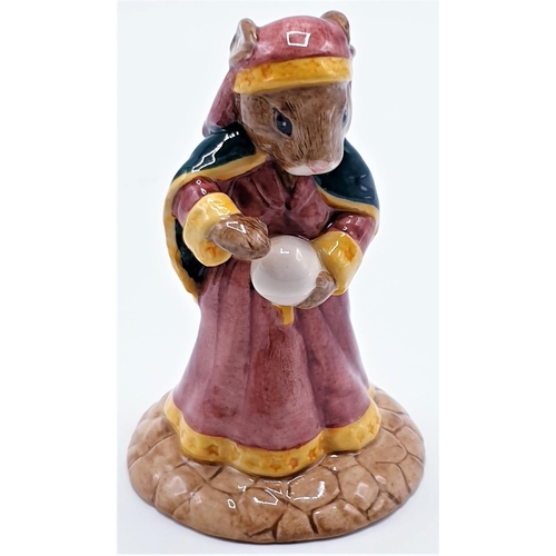 289 - ROYAL DOULTON 11.9cm BUNNYKINS CHARACTER FIGURINE 