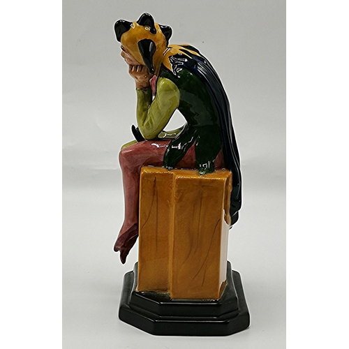 405B - CARLTON WARE Large 21cm CHARACTER FIGURINE 