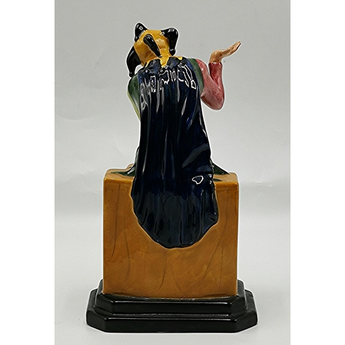 405B - CARLTON WARE Large 21cm CHARACTER FIGURINE 