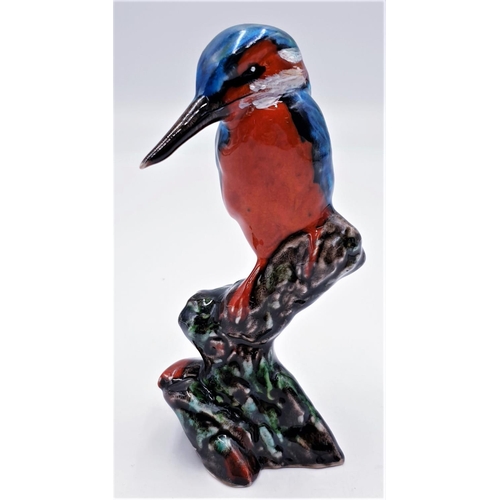 474 - ANITA HARRIS ART POTTERY 15cm MODEL OF A KINGFISHER ON A BRANCH Signed In Gold By Anita Harris.