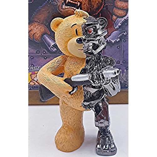 526 - BAD TASTE BEAR 9 cm  