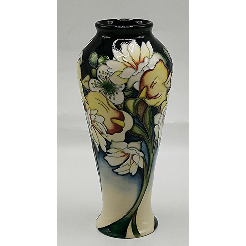 584 - MOORCROFT 20cm VASE (Shape No 122/8) 