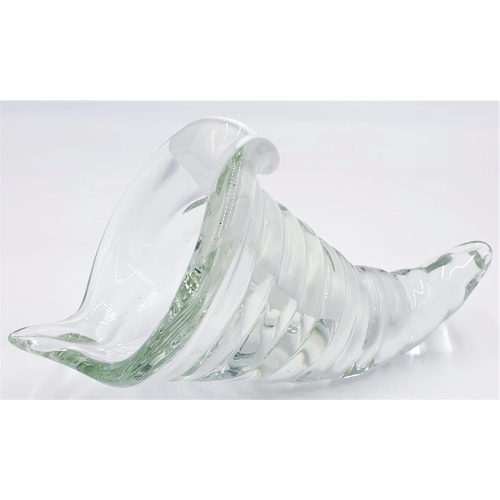 598 - GLASS 20cm x 12cm HORN OF PLENTY