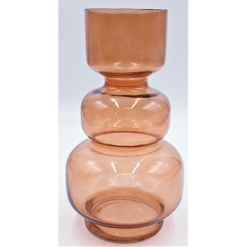 600 - AMBER GLASS 25cm VASE