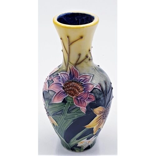 675 - OLD TUPTON WARE TUBELINED 10 cm VASE IN SUMMER BOUQUET DESIGN