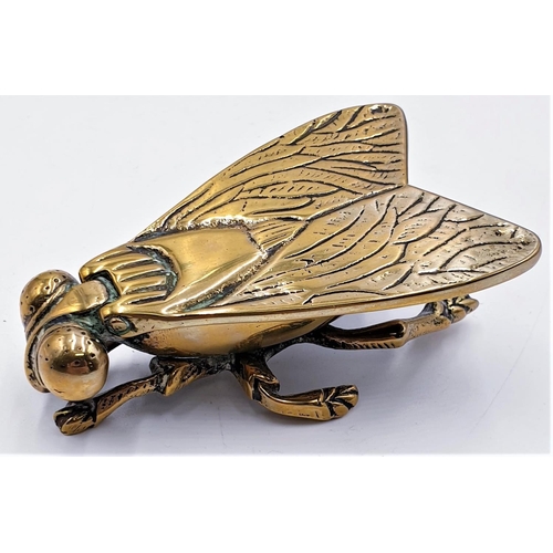 788 - BRASS FLY TRINKET BOX/ASH BOX