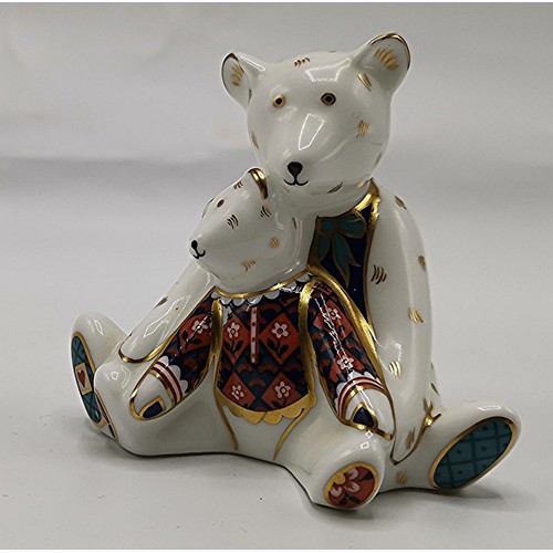 726 - ROYAL CROWN DERBY CHINA PAPERWEIGHT FASHIONED AS TEDDY BEARS