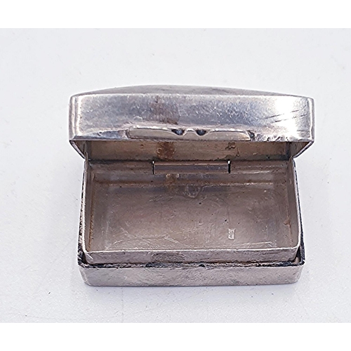 465 - SOLID SILVER EASTERN ORIGIN RECTANGULAR PILL BOX (Total Weight 28.64 Grams)