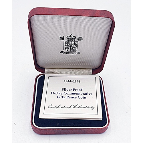 663 - ROYAL MINT SILVER PROOF 1994 50th ANNIVERSARY D-DAY   50 Pence COIN (Boxed And Certificate)