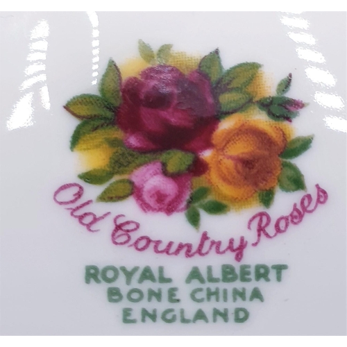 101 - ROYAL ALBERT CHINA SUGAR & CREAM IN THE OLD COUNTRY ROSES DESIGN