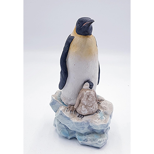 114 - MARURI (U.S.A.) 19 cm MODEL OF EMPEROR PENGUIN c1990 FROM THE POLAR EXPEDITION COLLECTION