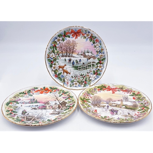 166 - ROYAL ALBERT CHINA  21cm Dia  CHRISTMAS PLATES (3)