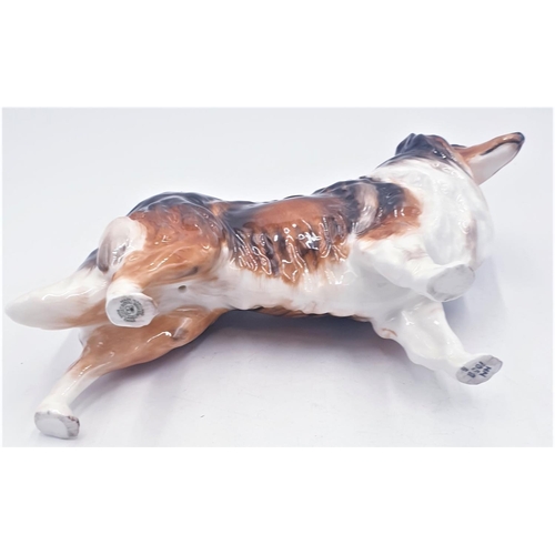 121 - ROYAL DOULTON Medium 12.7cm MODEL OF A COLLIE 