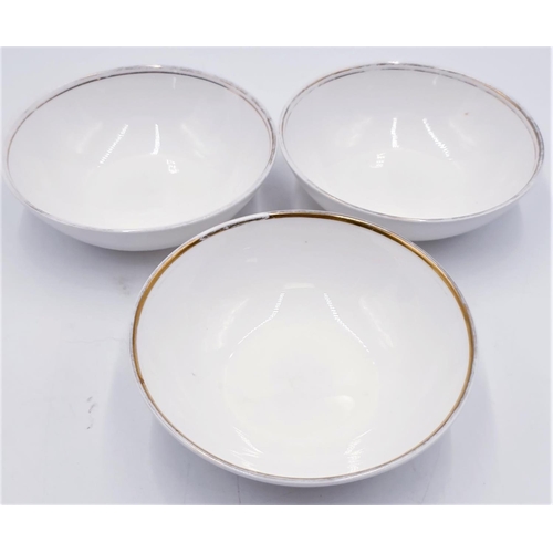 163 - ROYAL DOULTON 13 cm Dia DESSERT BOWLS (3) IN THE GOLD CONCORD DESIGN (Pattern Code: RD COG)
1976 - 1... 