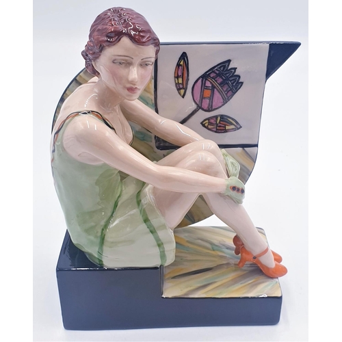 679 - PEGGY DAVIES STUDIO'S 16 cm x 14 cm CHARACTER FIGURINE 