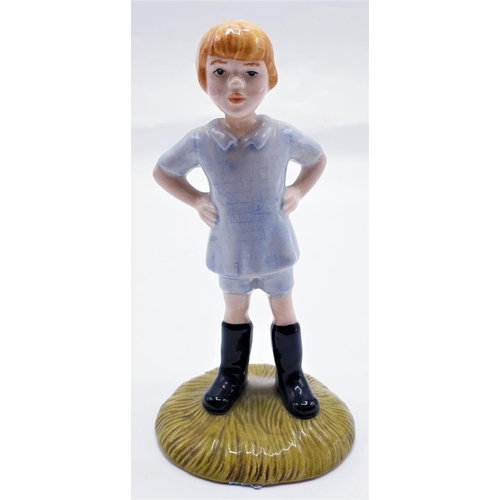 714 - ROYAL DOULTON 14cm CHARACTER FIGURINE 