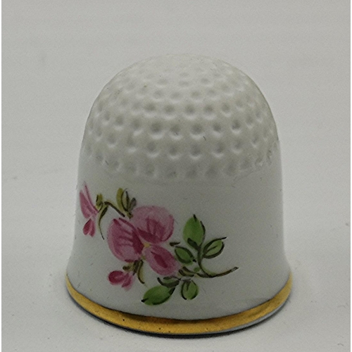 726 - MEISSEN PORCELAIN THIMBLE (Original Box)