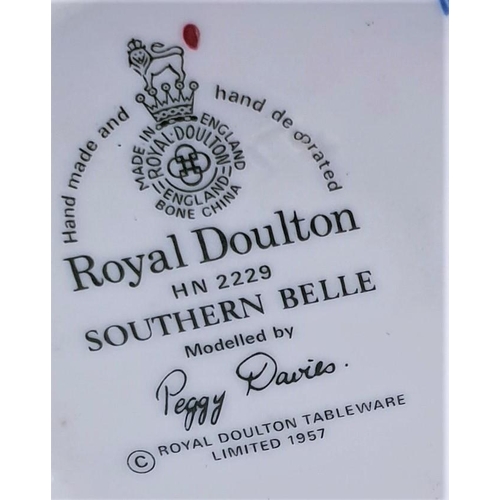 19 - ROYAL DOULTON 19.1cm CHARACTER FIGURINE 