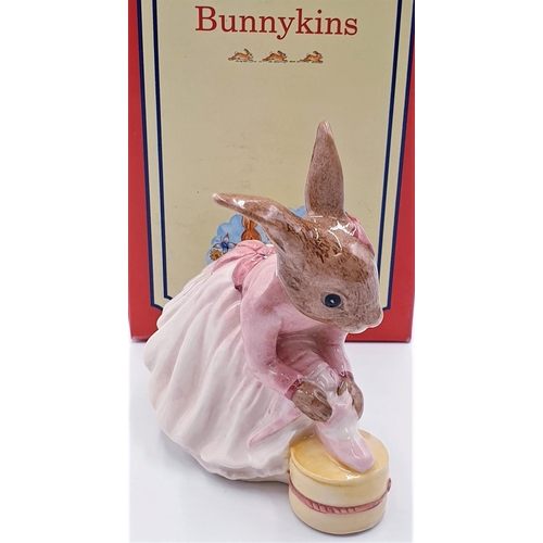 672 - ROYAL DOULTON 8.9cm BUNNYKINS CHARACTER FIGURINE  