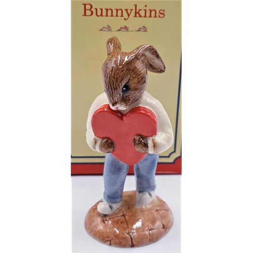 673 - ROYAL DOULTON 9.5cm BUNNYKINS CHARACTER FIGURINE 