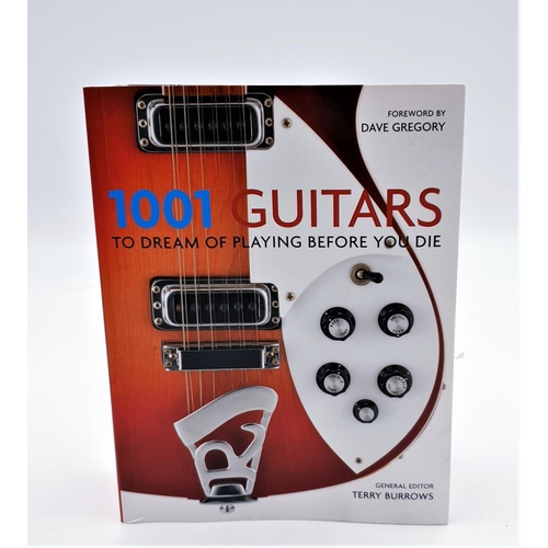 719 - 1001 GUITAR BOOK