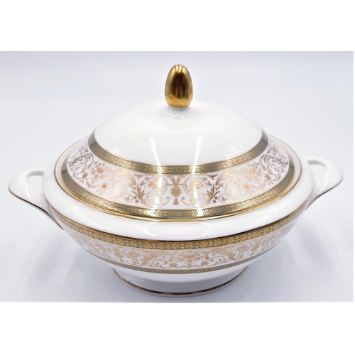 96 - MINTON CHINA 20cm Dia LIDDED TUREEN IN THE ARAGON DESIGN