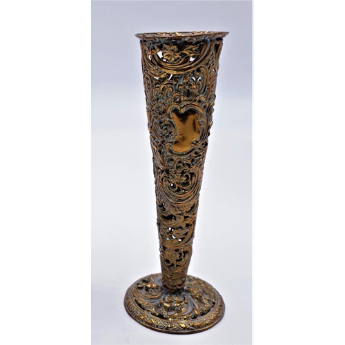 195 - YELLOW METAL 17cm VASES (2)