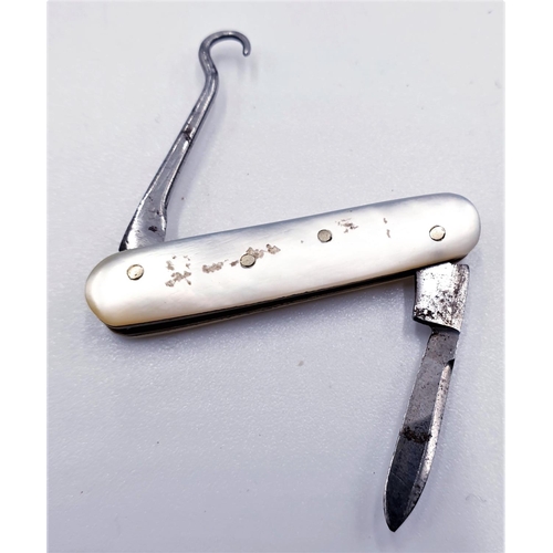 47 - MOTHER OF PEARL Miniature KNIFE And FOLDING BUTTON HOOK  (Boxed)