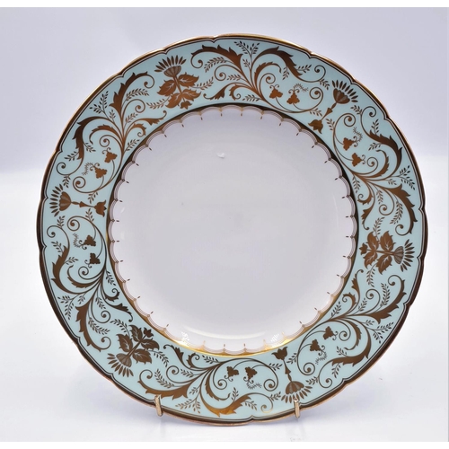 752 - ROYAL CROWN DERBY CHINA Large 22cm Dia PLATE IN THE DARLEY ABBEY DESIGN