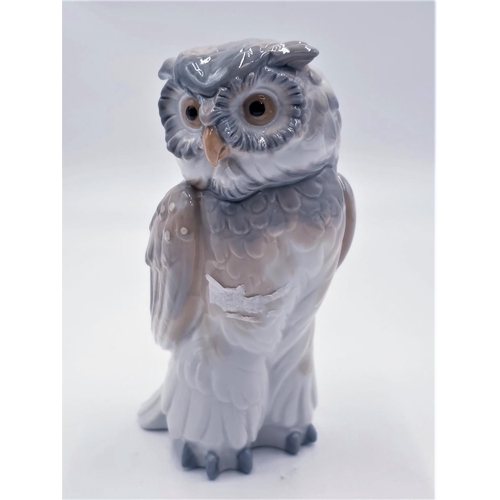 681 - LLADRO (Nao) 17cm MODEL OF AN OWL (Model No.6870) Sculptered By José Roig FOR THE WILDLIFE BIRDS SER... 