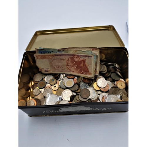 716 - TIN CONTAINING A Large Qty Of FOREIGN COINS & BANKNOTES MAINLY FROM PORTUGAL