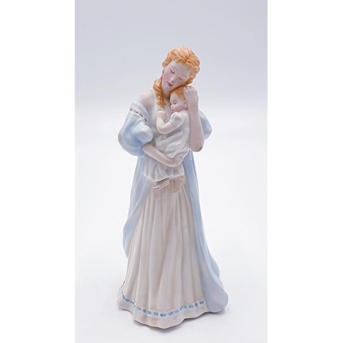 780 - PORCELAIN 18cm CHARACTER FIGURINE 