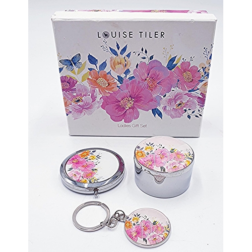 106 - LOUISE TILER LADIES  BOXED GIFT SET