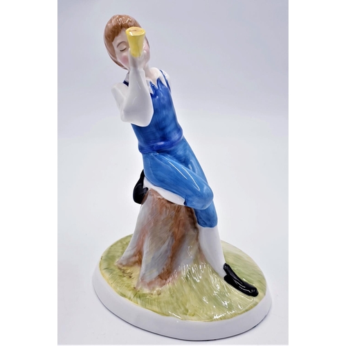 246 - ROYAL DOULTON Large 19.7cm CHARACTER FIGURINE 