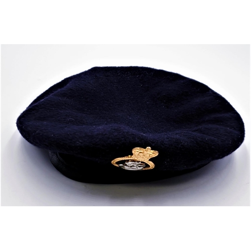 298 - ROYAL NAVY BERET And PETTY OFFICERS CAP BADGE