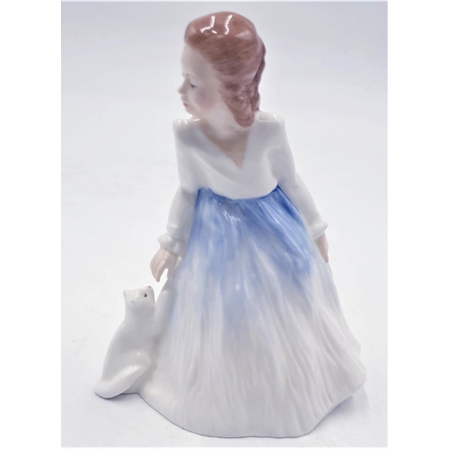 193 - ROYAL DOULTON 13.3cm FIGURINE 