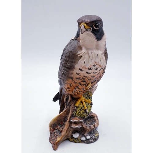 804 - ROYAL DOULTON Large 29.3cm MODEL OF A PEREGRINE FALCON HN 3541 (Model No 3140) 1990 Only (Limited Ed... 