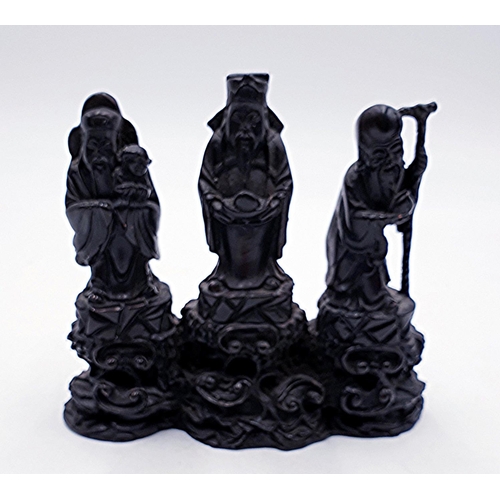 817 - ORIENTAL 16cm x 16cm FIGURINE