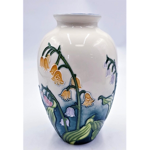 677 - OLD TUPTON WARE TUBELINED 20cm VASE IN THE LILY OF THE VALLEY DESIGN (Product Code No 1207) (Origina... 