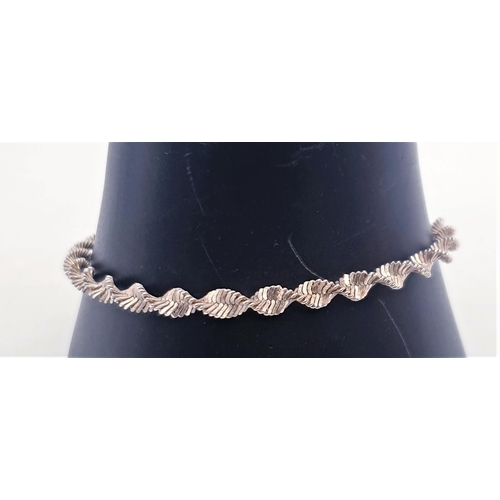 807 - SILVER (925) TWIST BRACELET (Boxed)