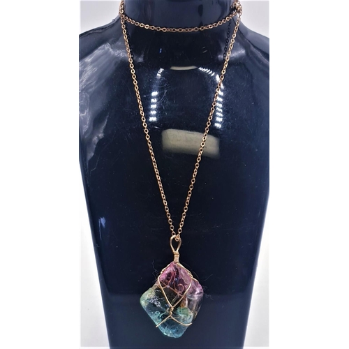 809 - COLOURED CRYSTAL GLASS DROP NECKLACE (Boxed)