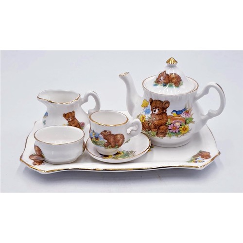 100A - CHINA Miniature SIX PIECE TEASET (Bears)