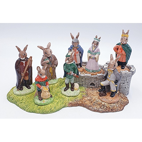 23 - ROYAL DOULTON BUNNYKINS DISPLAY BASE FROM THE 'ROBIN HOOD COLLECTION. (Original Box) TOGETHER WITH E... 