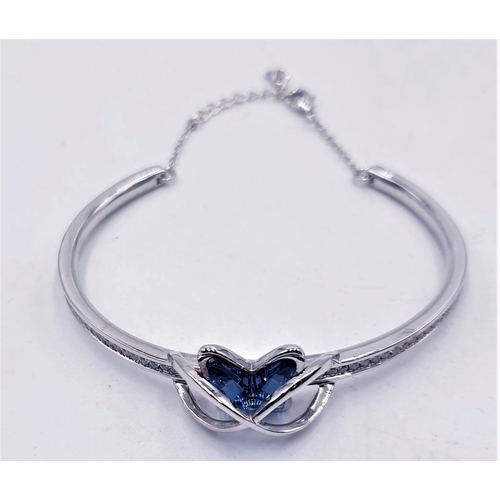 789 - BUTTERFLY BANGLE (Boxed)